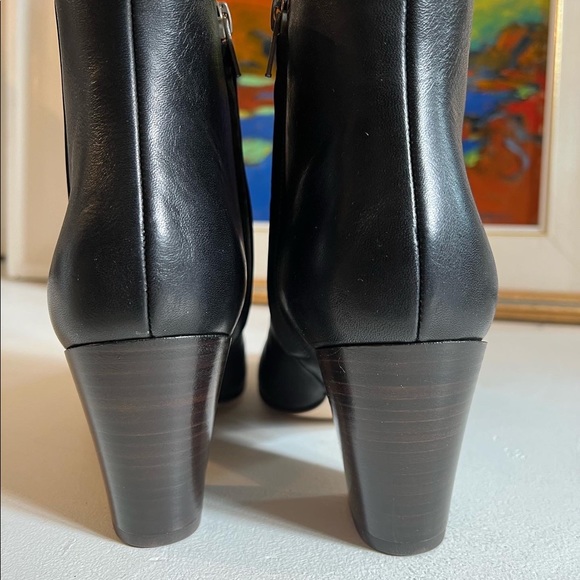Club Monaco genuine leather booties, size 40 (10) never worn - Picture 5 of 6